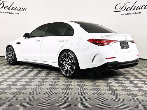 MANUFAKTUR Moonlight White Metallic 2024 Mercedes-Benz AMG C 63 AMG C 63 S E Performance
