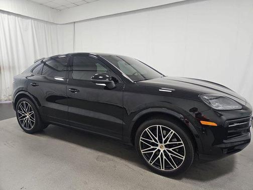 2024 Porsche Cayenne Base