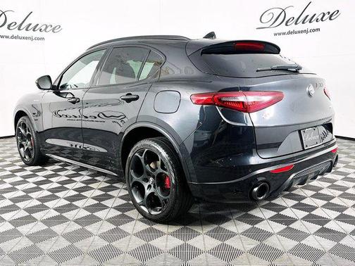 2023 Alfa Romeo Stelvio Veloce