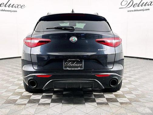 2023 Alfa Romeo Stelvio Veloce