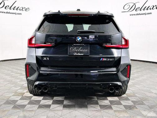 Black Sapphire Metallic 2024 BMW X1 M35i