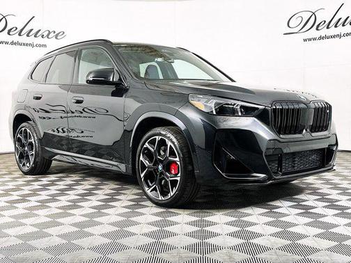 Black Sapphire Metallic 2024 BMW X1 M35i