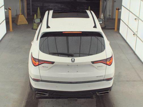 2023 Acura MDX w/A-Spec Package