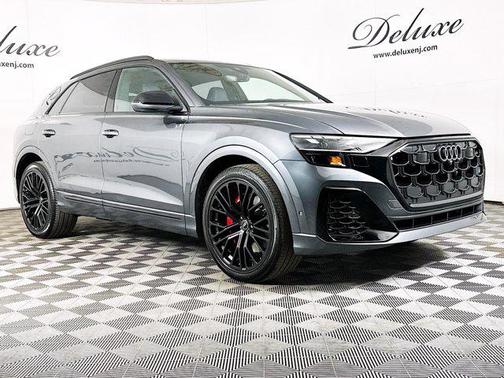 Daytona Gray Pearl Effect 2024 Audi SQ8 4.0T Premium Plus