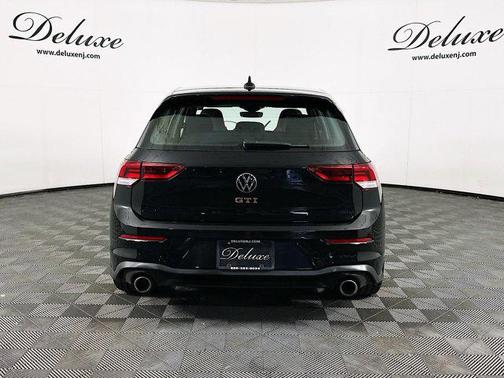 2024 Volkswagen Golf GTI 2.0T S DSG