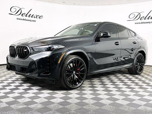 2025 BMW X6 M60i
