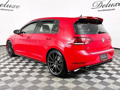 2018 Volkswagen Golf R 2.0T Manual