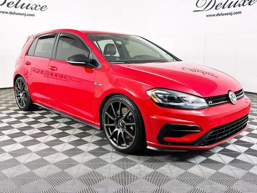 2018 Volkswagen Golf R 2.0T Manual