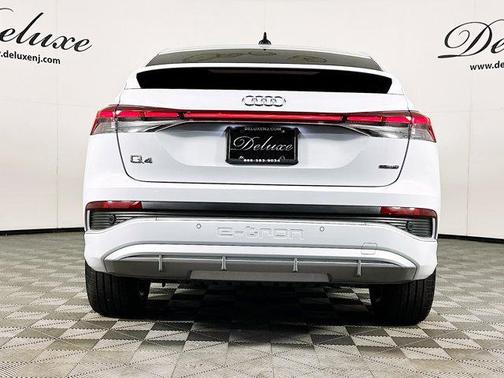 2024 Audi Q4 e-tron Sportback Prestige