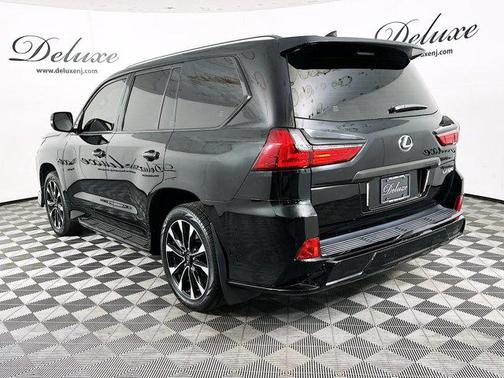 2021 Lexus LX 570 Three-Row