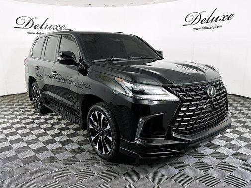 2021 Lexus LX 570 Three-Row