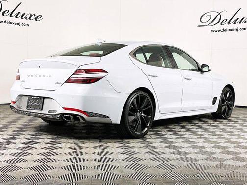 2023 Genesis G70 2.0T