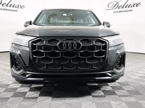 2025 Audi SQ7 4.0T Premium Plus
