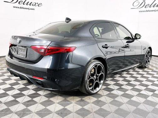 2023 Alfa Romeo Giulia Veloce