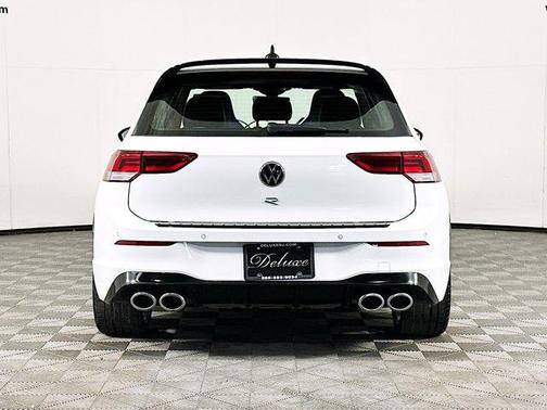 2024 Volkswagen Golf R 2.0T Manual