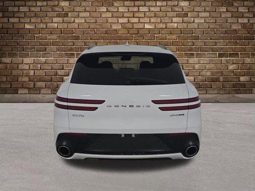 Alta White 2025 Genesis GV70 3.5T Sport