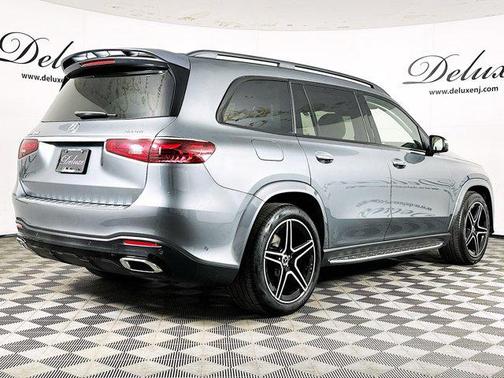 Selenite Grey Metallic 2024 Mercedes-Benz GLS 450 4MATIC