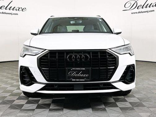 2024 Audi Q3 45 S line Premium Plus