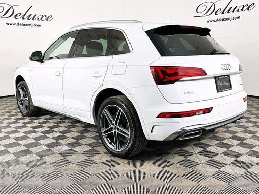 2021 Audi Q5 Premium Plus