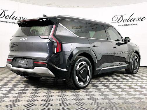 Panthera Metal 2024 Kia EV9 Land