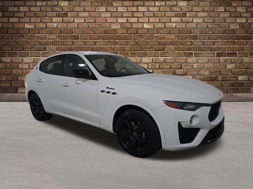 2022 Maserati Levante Modena