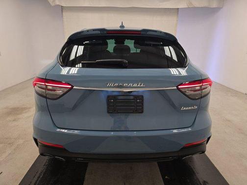 2023 Maserati Levante Modena