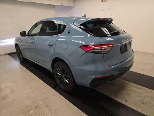 2023 Maserati Levante Modena