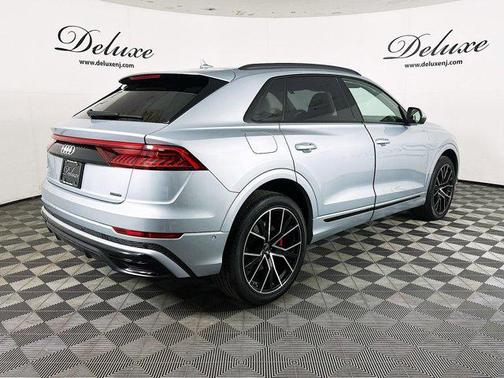 2023 Audi Q8 55 Premium Plus