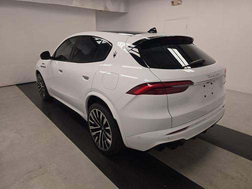 White 2023 Maserati Grecale Modena