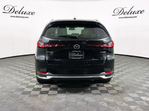 2024 Mazda CX-90 PHEV Premium Plus