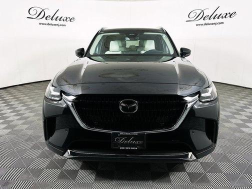 2024 Mazda CX-90 PHEV Premium Plus