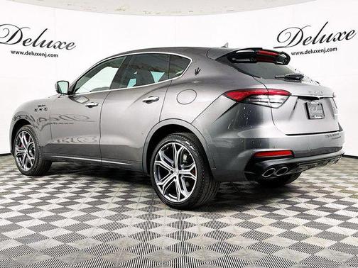 2023 Maserati Levante Modena