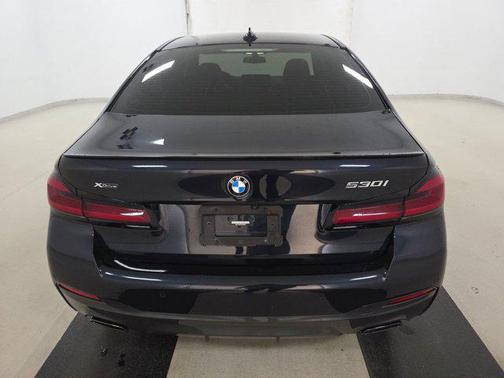2023 BMW 530 530i xDrive