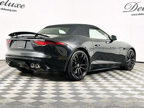 Santorini Black Metallic 2024 Jaguar F-TYPE R-Dynamic