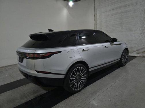 2022 Land Rover Range Rover Velar P250 S R-Dynamic