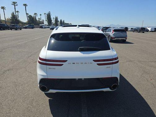2023 Genesis GV70 2.5T