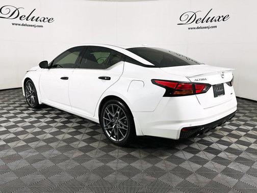2024 Nissan Altima 2.0 SR