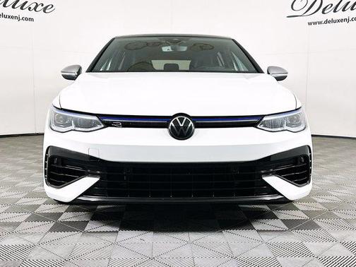 2023 Volkswagen Golf R 2.0T Manual