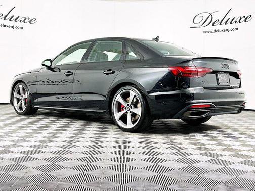 2023 Audi A4 45 S line Premium Plus
