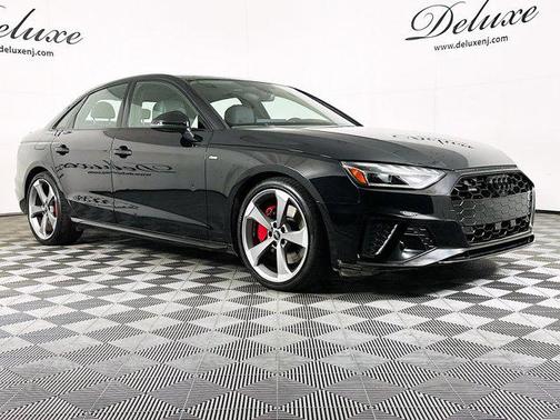 2023 Audi A4 45 S line Premium Plus