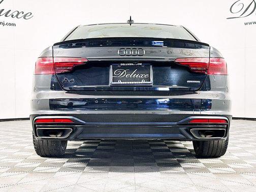 2023 Audi A4 45 S line Premium Plus