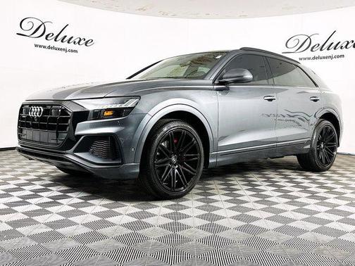 Daytona Gray Pearl Effect 2021 Audi Q8 55 Premium Plus