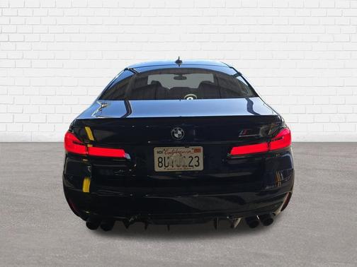 Tanzanite Blue II Metallic 2021 BMW M5 Base