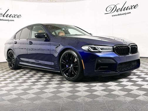 Tanzanite Blue II Metallic 2021 BMW M5 Base