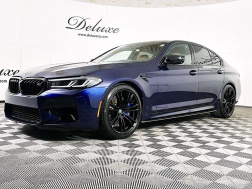 Tanzanite Blue II Metallic 2021 BMW M5 Base