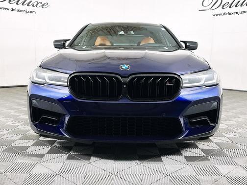 Tanzanite Blue II Metallic 2021 BMW M5 Base