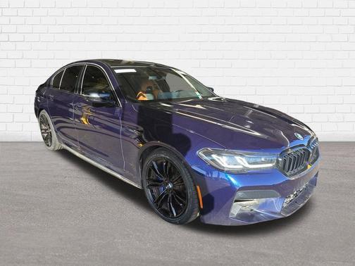 Tanzanite Blue II Metallic 2021 BMW M5 Base