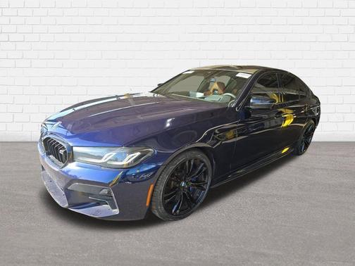 Tanzanite Blue II Metallic 2021 BMW M5 Base