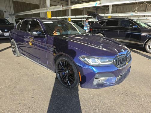 Tanzanite Blue II Metallic 2021 BMW M5 Base