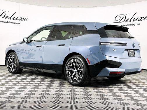 2022 BMW iX xDrive50